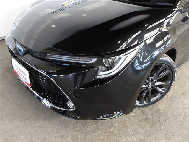 カローラ ハイブリッド ダブルバイビー 衝突軽減システム ETC付き DVD LEDランプ パワーウィンドウ バックモニタ キーレスエントリー AAC エアバッグ オートクルーズコントロール 盗難防止装置 アルミホイール 横滑り防止 ABS(17枚目)