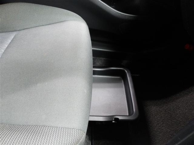 ヤリスクロス Ｇ　地デジＴＶ　ＥＴＣ装備　リヤカメラ　スマートエントリー　イモビライザー　オートエアコン　アルミホイール　キーレス　パワーウィンドウ　クルコン　ＡＢＳ　ドライブレコーダー　ワンオーナー　エアバッグ　ＴＶ（10枚目）