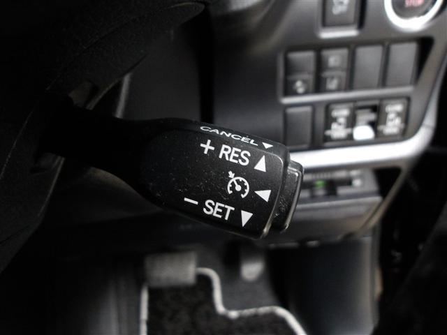 ヴォクシー ＺＳ　煌ＩＩＩ　プリクラッシュ　スマートキ　アイスト　ＤＶＤ再生機能　横滑り防止装置　ナビＴＶ　アルミ　三列シート　ＷＡＣ　盗難防止　オートエアコン　キーレス　ＥＴＣ装備　パワステ　メモリナビ　クルコン　ＡＢＳ（9枚目）