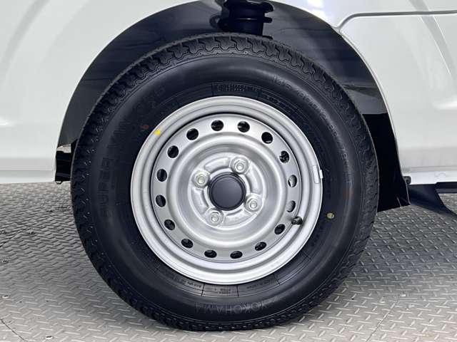 クリッパートラック ６６０　ＤＸ　４ＷＤ　障害物センサー　走行５ｋｍ　認定中古車　パワステ　記録簿　４ＷＤ　エアコン　助手席エアバッグ　運転席エアバッグ　パワーウインドウ　アイドリングストップ　キーレス（11枚目）