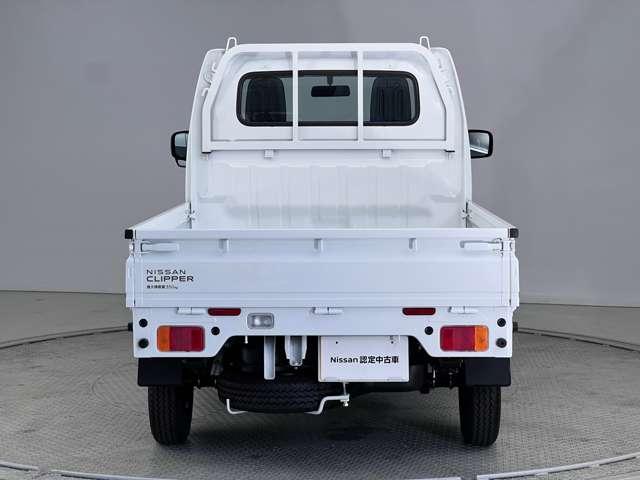 クリッパートラック ６６０　ＤＸ　４ＷＤ　障害物センサー　走行５ｋｍ　認定中古車　パワステ　記録簿　４ＷＤ　エアコン　助手席エアバッグ　運転席エアバッグ　パワーウインドウ　アイドリングストップ　キーレス（16枚目）