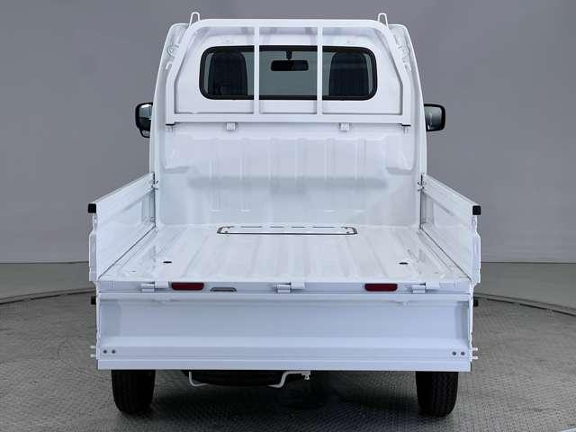 クリッパートラック ６６０　ＤＸ　４ＷＤ　障害物センサー　走行５ｋｍ　認定中古車　パワステ　記録簿　４ＷＤ　エアコン　助手席エアバッグ　運転席エアバッグ　パワーウインドウ　アイドリングストップ　キーレス（17枚目）
