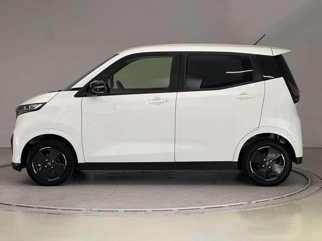 サクラ X ETC ディスプレイオーディオ バックカメラ 運転席エアバック AAC LEDヘッドランプ スマートキー レーンアシスト ETC 盗難防止システム キーレスエントリー ワンオーナー バックモニター パワーステアリング アルミホイール ABS(3枚目)