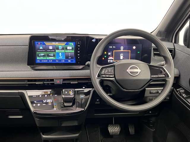 サクラ X ETC ディスプレイオーディオ バックカメラ 運転席エアバック AAC LEDヘッドランプ スマートキー レーンアシスト ETC 盗難防止システム キーレスエントリー ワンオーナー バックモニター パワーステアリング アルミホイール ABS(5枚目)