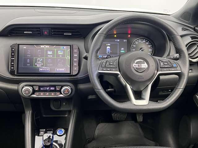 キックス 1.2 X (e-POWER) アラウンドモニター ドラレコ ETC LED ナビ&TV 追従クルコン スマートキー LEDヘッド レーンアシスト パワーステアリング 盗難防止システム ドライブレコーダー ETC 整備記録簿有 メモリーナビ サイドエアバッグ アルミ AAC(5枚目)