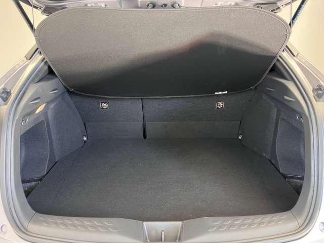 Ｃ－ＨＲ ハイブリッド　１．８　Ｓ　ＧＲ　スポーツ　全周囲カメラ　シートヒーター　クルーズコン　レーンキープ　バックガイドモニター　ＬＥＤヘッドライト　クルコン　スマートキー　オートエアコン　キーレス　エアバッグ　ＡＷ　ＡＢＳ　アイドリングストップ　Ｗエアバッグ　サイドエアバッグ　パワステ（20枚目）