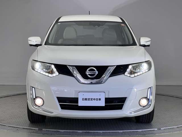 エクストレイル ２．０　モード・プレミア　エマージェンシーブレーキパッケージ　２列車　シートヒーター　ドラレコ　ＥＴＣ　ＬＥＤ　クルコン　ＬＥＤヘッド　オートエアコン　ＥＴＣ　ドラレコ　アラウンドビュー　インテリジェントキー　エマブレ　パワステ　ワンセグ　車線逸脱　Ａストップ（2枚目）