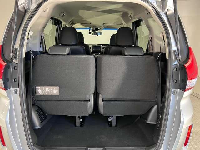 フリードハイブリッド １．５　ハイブリッド　ＥＸ　両側オートスライド　ドラレコ　ＥＴＣ　１オナ　車線逸脱警報装置　アルミホイール　整備記録簿　リヤカメラ　ＬＥＤライト　フルオートエアコン　ＡＢＳ　ドラレコ付　サイドエアバッグ　キーフリー　アイドリングストップ　ナビ＆ＴＶ　パワーウィンドウ（20枚目）