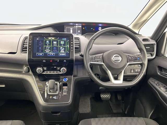 セレナ 1.2 e-POWER ハイウェイスター V 両側オートスライド アラウンドモニター エマジェンシーブレーキ スマキー LED レーンアシスト 点検記録簿付 ETC ドラレコ Aストップ イモビ フルオートエアコン アルミホイール エアバック メモリーナビ キーフリー ナビTV ABS(4枚目)