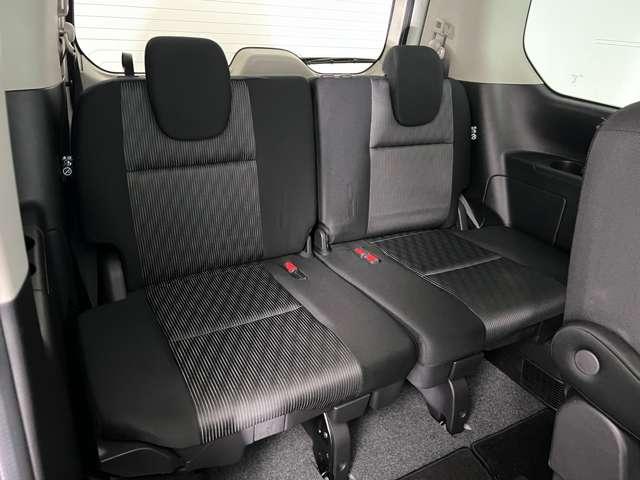 セレナ 1.2 e-POWER ハイウェイスター V 両側オートスライド アラウンドモニター エマジェンシーブレーキ スマキー LED レーンアシスト 点検記録簿付 ETC ドラレコ Aストップ イモビ フルオートエアコン アルミホイール エアバック メモリーナビ キーフリー ナビTV ABS(16枚目)