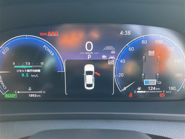 クラウンクロスオーバー ＲＳアドバンスド　展示・試乗車　ワンオーナー　記録簿　衝突被害軽減システム　アイドリングストップ　横滑り防止機能　メモリーナビ　フルセグ　ミュージックプレイヤー接続可　バックカメラ　革シート　スマートキー　キーレス（13枚目）