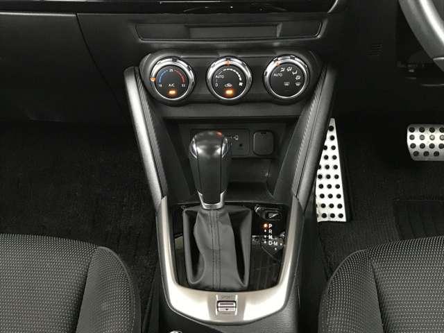 ＭＡＺＤＡ２ １．５　１５Ｓ　ブラック　トーン　エディション（10枚目）