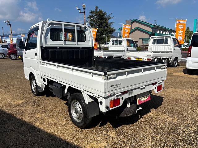 ミニキャブトラック みのり 5速MT車 4WD車 エアコン パワステ CDプレーヤー(9枚目)