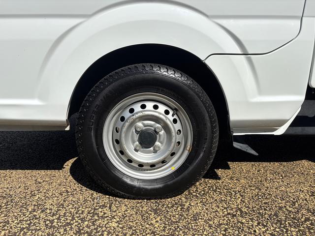 ミニキャブトラック みのり 5速MT車 4WD車 エアコン パワステ CDプレーヤー(17枚目)