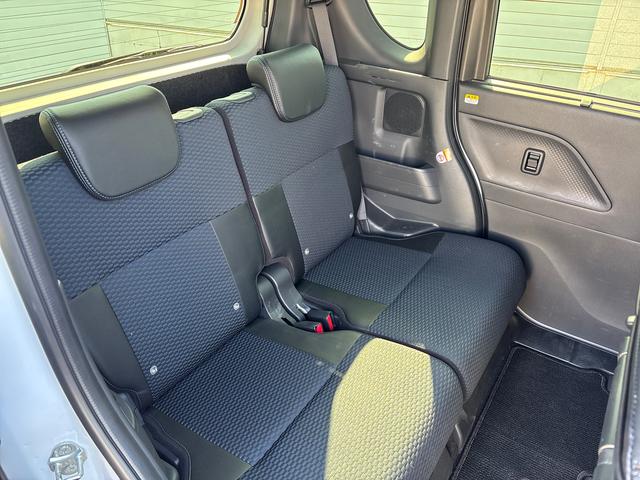 タント カスタムＸ　インパネシフト　プッシュスタートスイッチ　電子カードキー　電動パーキングブレーキ　衝突被害軽減システム　アルミホイール　ＡＢＳ（14枚目）