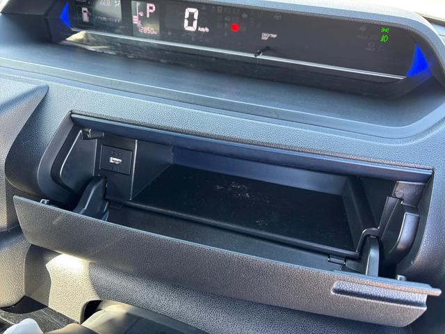 タント カスタムＸ　インパネシフト　プッシュスタートスイッチ　電子カードキー　電動パーキングブレーキ　衝突被害軽減システム　アルミホイール　ＡＢＳ（40枚目）