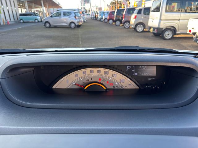 ムーヴキャンバス Xメイクアップリミテッド SAIII インパネシフト プッシュスタートスイッチ 電子カードキー カーナビ 左右パワースライドドア 衝突被害軽減システム ABS(16枚目)