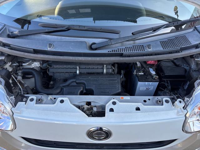 ムーヴキャンバス Xメイクアップリミテッド SAIII インパネシフト プッシュスタートスイッチ 電子カードキー カーナビ 左右パワースライドドア 衝突被害軽減システム ABS(17枚目)