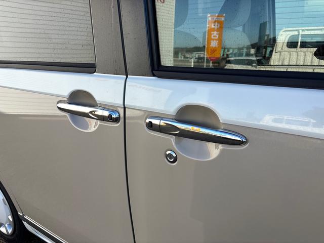 ムーヴキャンバス Xメイクアップリミテッド SAIII インパネシフト プッシュスタートスイッチ 電子カードキー カーナビ 左右パワースライドドア 衝突被害軽減システム ABS(27枚目)