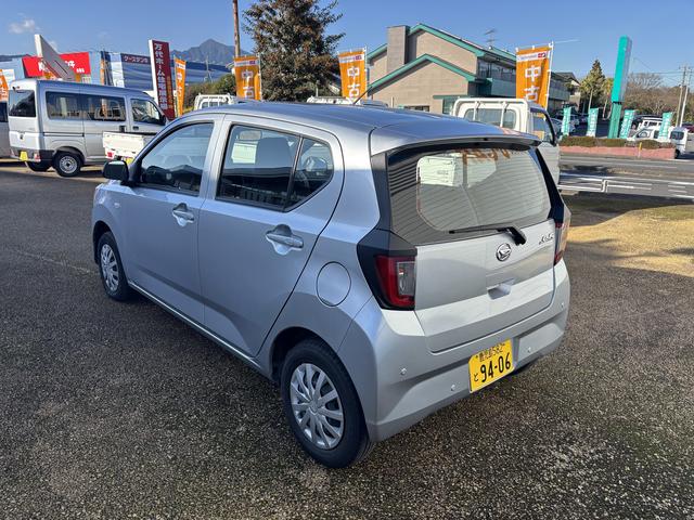 ミライース Ｌ　ＳＡＩＩＩ　インパネシフト　リモコンキー　衝突被害軽減システム　Ｗエアバッグ　レーンキープアシスト　オートハイビーム　ＡＢＳ（9枚目）