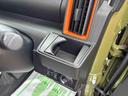 ファンクロス　インパネシフト　プッシュスタートスイッチ　電子カードキー　電動パーキングブレーキ　ディスプレイオーディオ　アルミホイール　両側オートドア　レーンキープアシスト　衝突軽減システム　ＡＢＳ（31枚目）