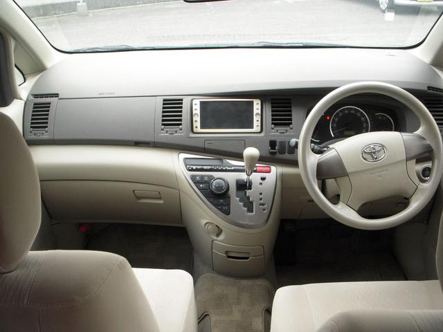 アイシス L 両側スライド(片側電動)ドア スマートキー 7人乗り 車検9年3月(10枚目)