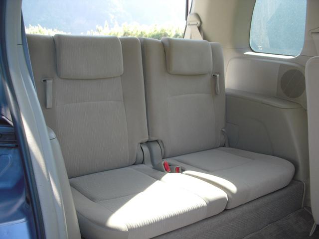 アイシス L 両側スライド(片側電動)ドア スマートキー 7人乗り 車検9年3月(13枚目)