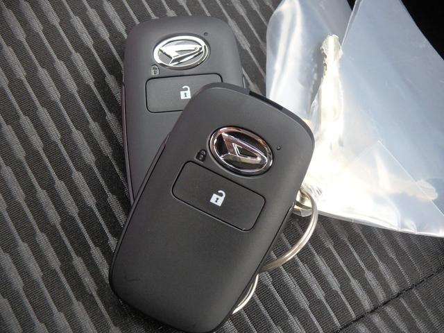 ハイゼットトラック ジャンボエクストラ 届出済未使用車 4WD デフロック ブレーキサポート レーンサポート ソナー アイドリングストップ スマートキー プッシュスタート LEDヘッドライト オートライト オートエアコン Wエアバック(54枚目)