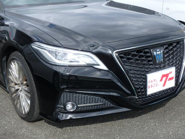 クラウンハイブリッド Ｓ　エレガンススタイル　前後ドライブレコーダー　ＥＴＣ　ナビ　バックカメラ　ＬＥＤヘッドライト　ブレーキサポート　レーンサポート　ソナー　クルーズコントロール　ハンドルシフト　Ｒシートヒーター　オートマチックハイビーム（11枚目）