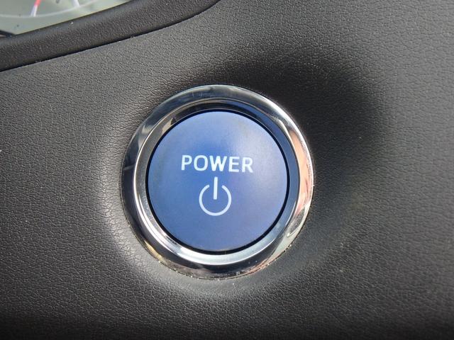 クラウンハイブリッド Ｓ　エレガンススタイル　前後ドライブレコーダー　ＥＴＣ　ナビ　バックカメラ　ＬＥＤヘッドライト　ブレーキサポート　レーンサポート　ソナー　クルーズコントロール　ハンドルシフト　Ｒシートヒーター　オートマチックハイビーム（47枚目）