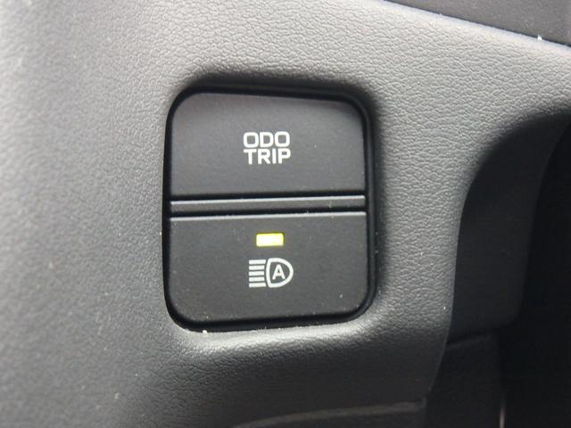 クラウンハイブリッド Ｓ　エレガンススタイル　前後ドライブレコーダー　ＥＴＣ　ナビ　バックカメラ　ＬＥＤヘッドライト　ブレーキサポート　レーンサポート　ソナー　クルーズコントロール　ハンドルシフト　Ｒシートヒーター　オートマチックハイビーム（57枚目）