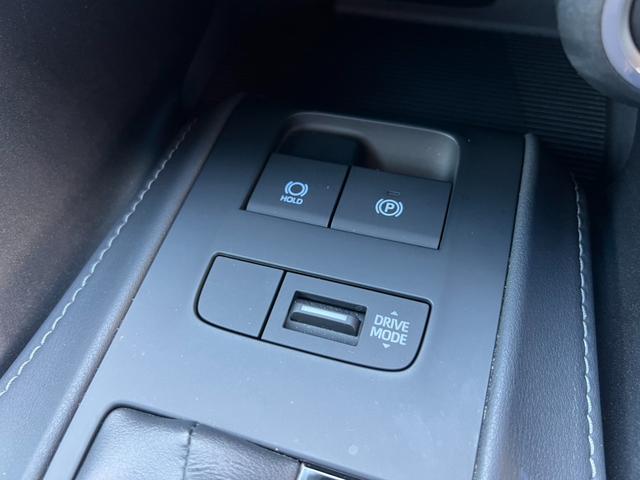 ハリアー S ETC バックカメラ クリアランスソナー オートクルーズコントロール レーンアシスト 衝突被害軽減システム オートマチックハイビーム オートライト LEDヘッドランプ アルミホイール スマートキー(7枚目)