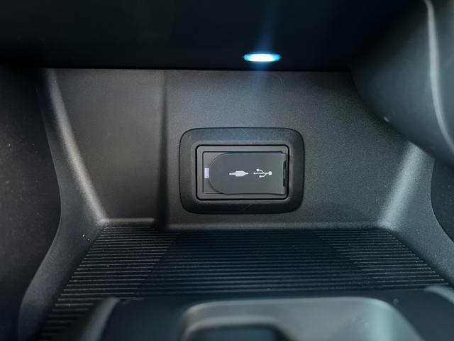 ハリアー S ETC バックカメラ クリアランスソナー オートクルーズコントロール レーンアシスト 衝突被害軽減システム オートマチックハイビーム オートライト LEDヘッドランプ アルミホイール スマートキー(21枚目)