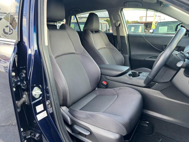 ハリアー S ETC バックカメラ クリアランスソナー オートクルーズコントロール レーンアシスト 衝突被害軽減システム オートマチックハイビーム オートライト LEDヘッドランプ アルミホイール スマートキー(24枚目)