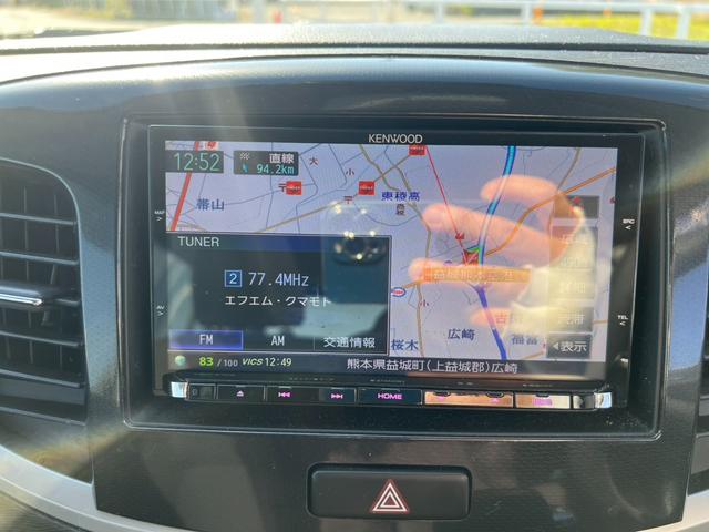 ワゴンＲスティングレー Ｔ　ＥＴＣ　ナビ　オートライト　ＨＩＤ　スマートキー　アイドリングストップ　シートヒーター　ベンチシート　ＣＶＴ　盗難防止システム　ＡＢＳ　アルミホイール　衝突安全ボディ　エアコン　パワーステアリング（4枚目）