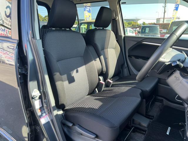 ワゴンＲスティングレー Ｔ　ＥＴＣ　ナビ　オートライト　ＨＩＤ　スマートキー　アイドリングストップ　シートヒーター　ベンチシート　ＣＶＴ　盗難防止システム　ＡＢＳ　アルミホイール　衝突安全ボディ　エアコン　パワーステアリング（11枚目）