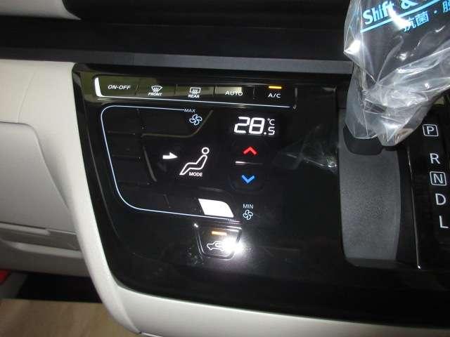 ルークス ６６０　Ｘ　アラモニ　前後衝突軽減ブレーキ　車線逸脱防止　ＥＴＣ　キーフリー　ｉ－ｓｔｏｐ　フルオートエアコン　パワーウインドウ　バックカメラ　盗難防止　カーテンエアバッグ　Ｗエアバック　エアバック　ＡＢＳ（17枚目）