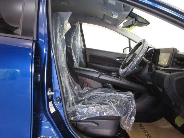 ノート 1.2 X ディスプレイオーディオ 衝突被害軽減ブレ-キ ETC付 レーンアシスト インテリジェントキー アイドリングストップ 盗難防止システム ワンセグTV TVナビ サイドカーテンエアバック メモリーナビ パワーウィンドウ キーレス(5枚目)