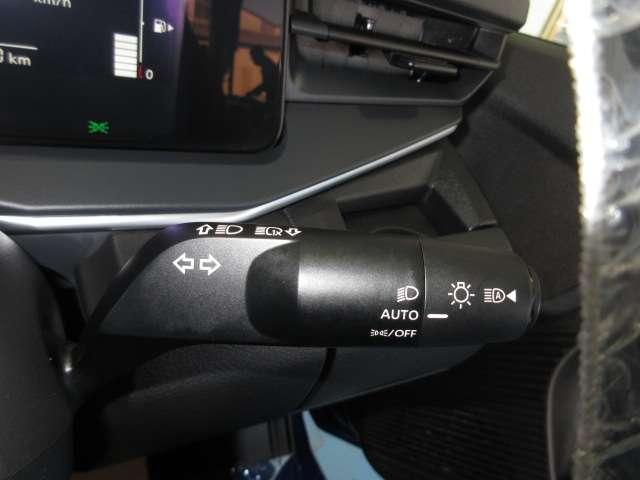 ノート 1.2 X ディスプレイオーディオ 衝突被害軽減ブレ-キ ETC付 レーンアシスト インテリジェントキー アイドリングストップ 盗難防止システム ワンセグTV TVナビ サイドカーテンエアバック メモリーナビ パワーウィンドウ キーレス(18枚目)