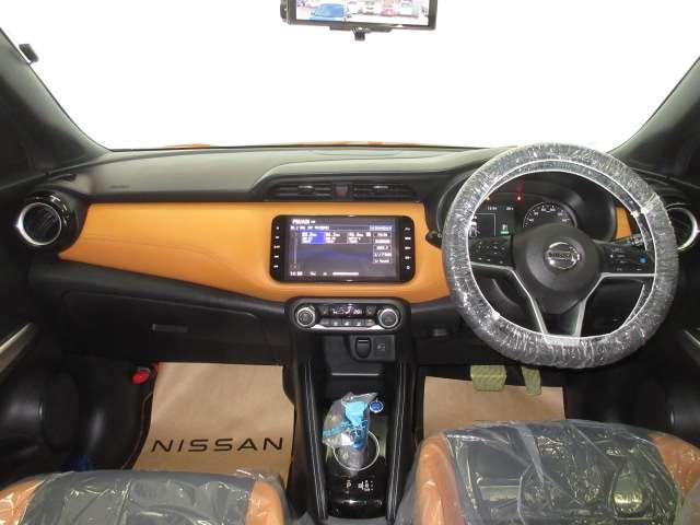 キックス １．２　Ｘ　ツートーン　インテリアエディション　（ｅ－ＰＯＷＥＲ）　ナビ／ＴＶ　エマージェンシーＢ　ワンオーナ　スマートキー　キーレス　アダプティブクルコン　車線逸脱警報装置（4枚目）