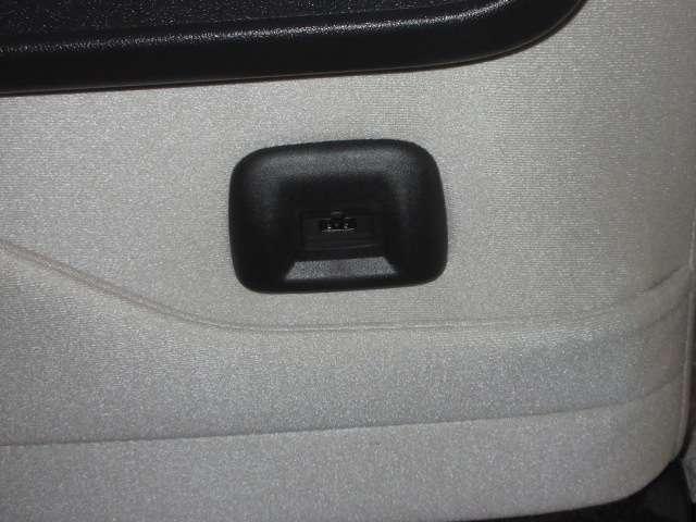 ルークス 660 X ディスプレイオーディオ アラモニ 前後衝突軽減ブレーキ 車線逸脱防止 ETC スマートキー キーフリー i-stop フルオートエアコン パワーウインドウ LED バックカメラ 盗難防止 カーテンエアバッグ Wエアバック(17枚目)