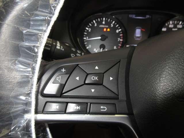 エクストレイル ２．０　２０Ｘ　２列車　ナビ／ＴＶ　車線逸脱警報　Ｂカメラ　インテリキー　Ａストップ　ＬＥＤライト　アルミホイール　ＥＴＣ　Ｄレコ　ナビ・ＴＶ　エアコン　メモリーナビ　盗難防止システム　キーレスエントリー　ワンセグテレビ　ＡＢＳ（17枚目）