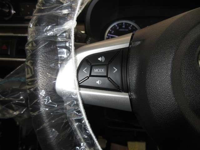 ピクシスジョイ Ｆ　６６０　Ｇ　ＳＡＩＩＩ　ＣＤチューナー　レーンキープアシスト　誤発進抑制機能　盗難防止装置　スマートキー　キーフリー　アルミホイール　ＡＢＳ　オートエアコン　アイドリングストップ搭載（12枚目）