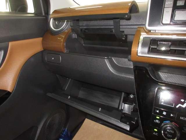 ピクシスジョイ Ｆ　６６０　Ｇ　ＳＡＩＩＩ　ＣＤチューナー　レーンキープアシスト　誤発進抑制機能　盗難防止装置　スマートキー　キーフリー　アルミホイール　ＡＢＳ　オートエアコン　アイドリングストップ搭載（18枚目）