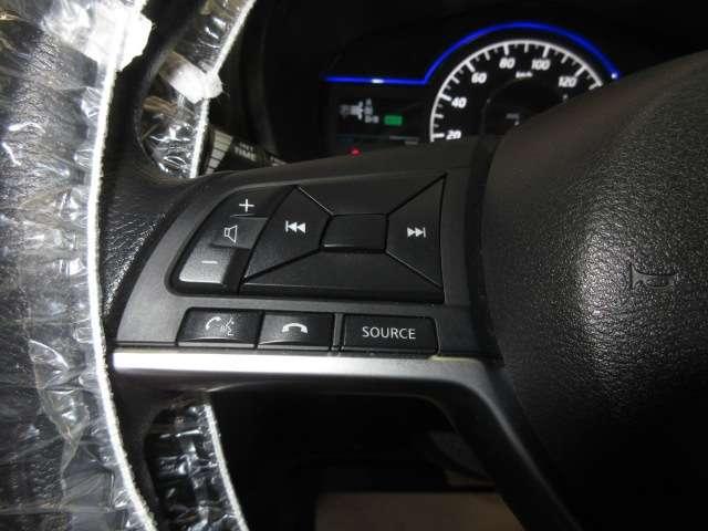 ノート 1.2 e-POWER X ナビ/TV 記録簿付 レーンキープ AUTOエアコン 1オーナー ナビTV 運転席エアバッグ キーレスエントリー パワーウィンドウ パワステ メモリーナビ ABS ワンセグ エマジェンシーブレーキ スマキ-(17枚目)