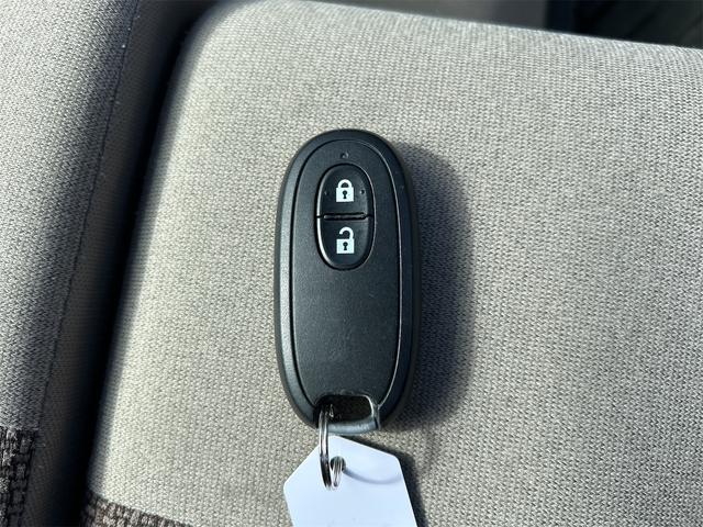 アルトラパン Ｘ　車検２年＆整備付　全周囲カメラ　Ｂｌｕｅｔｏｏｔｈ　ナビ　ＴＶ　衝突軽減ブレーキ　オートライト　ＨＩＤ　スマートキー　ＥＴＣ　アイドリングストップ　電動格納ミラー　シートヒーター　盗難防止　ＡＢＳ（54枚目）