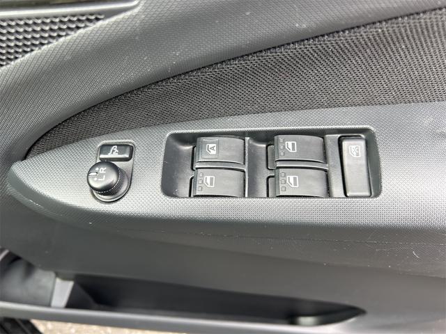 パワーウィンドウも動作チェックＯＫです！何でも気になることはお問合せ下さい！