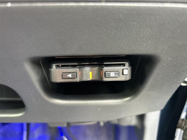 ムーヴ カスタム RS ハイパーリミテッドSAIII 車検2年&整備付 純正8インチナビ 全周囲カメラ Bluetooth 純正ドラレコ フルセグTV DVD 踏み間違い防止機能付き衝突軽減ブレーキ LEDオートハイビームシステム ETC 電動格納ミラー(10枚目)