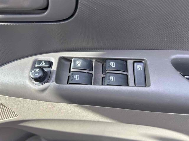 タント G ETC 両側スライド・片側電動 スマートキー 電動格納ミラー ベンチシート CVT 盗難防止システム ABS CD アルミホイール 衝突安全ボディ エアコン パワーステアリング パワーウィンドウ(9枚目)