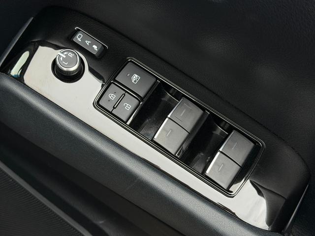 アルファード 2.5S 両側電動・9型純正DSPオーディオ・ナビ・フルセグTV・バックカメラ・DVD/CD/BT・12.1型純正リアモニター・ステアリモコン・ETC・プッシュスター(14枚目)